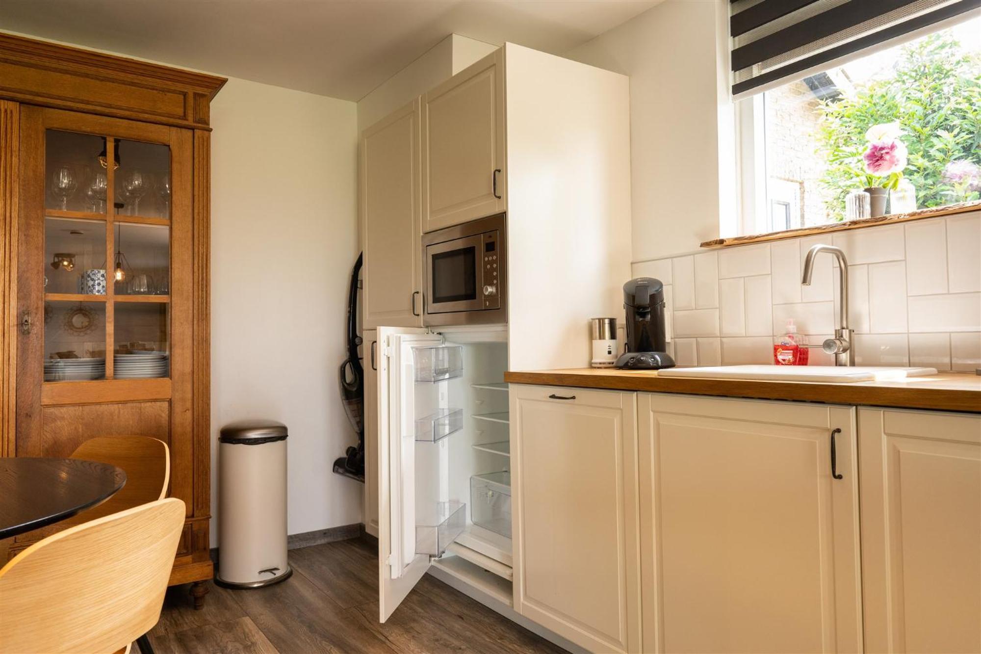 Vakantiewoning Le Garaazje 'S-Gravendeel エクステリア 写真