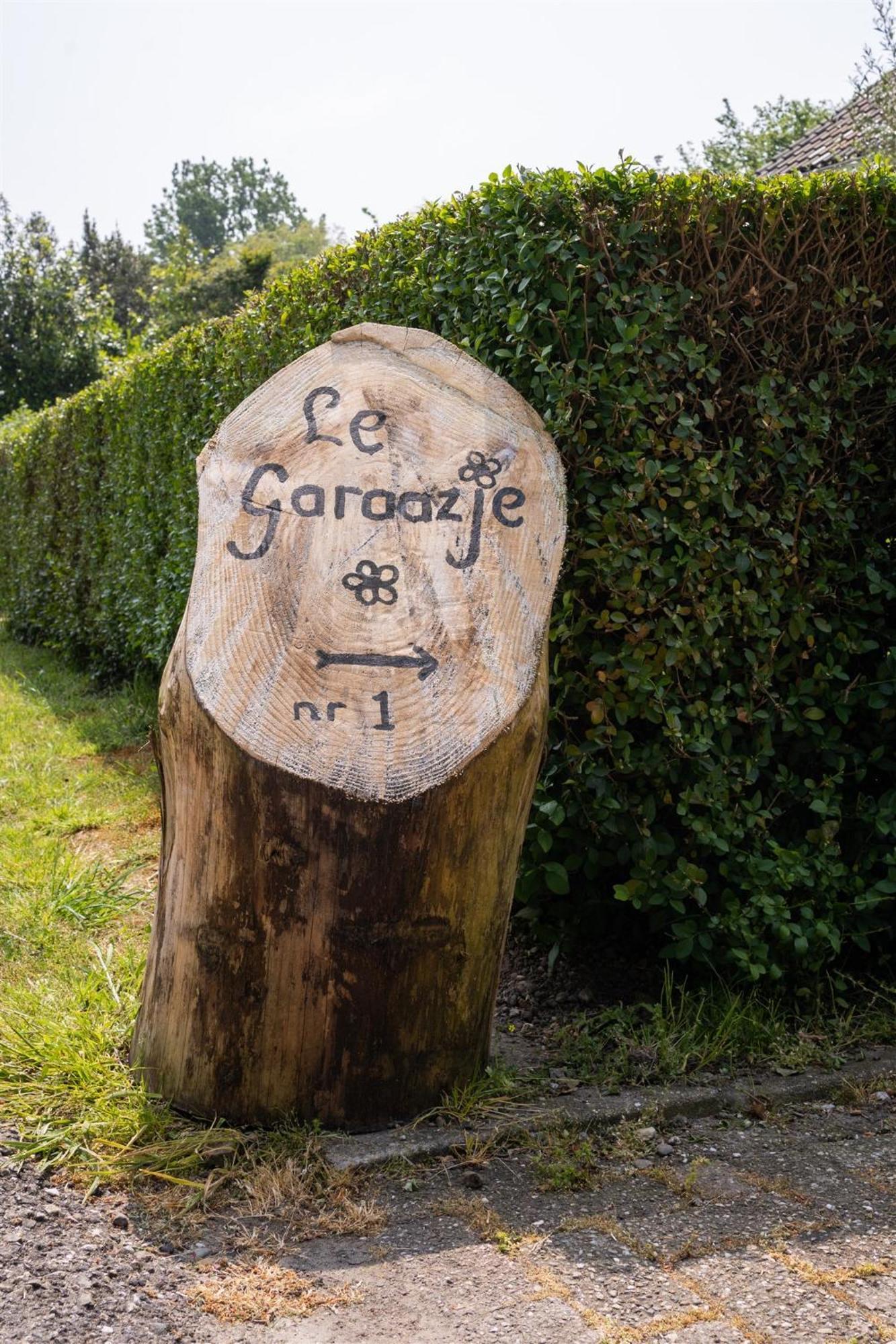 Vakantiewoning Le Garaazje 'S-Gravendeel エクステリア 写真
